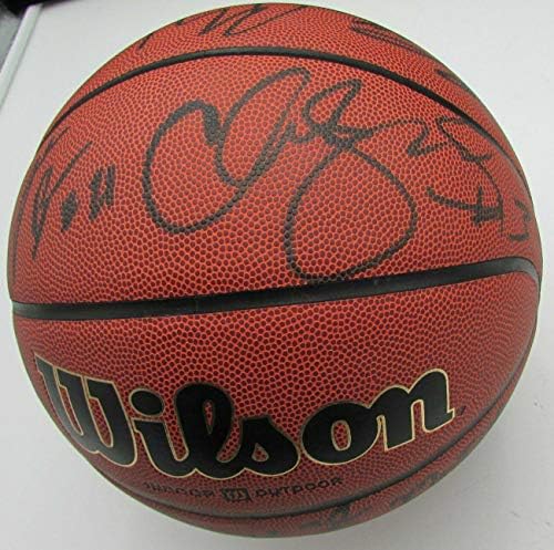 UCONN 2004-2005 Мъжката баскетболна топка в реален размер, Подписана на 12 153440 баскетболни топки колеж с